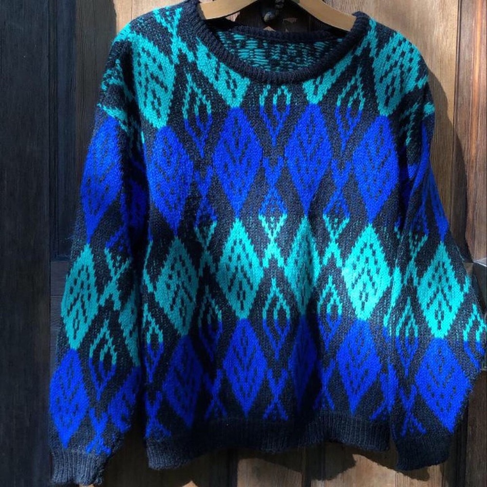 Vintage 90s knit sweater
